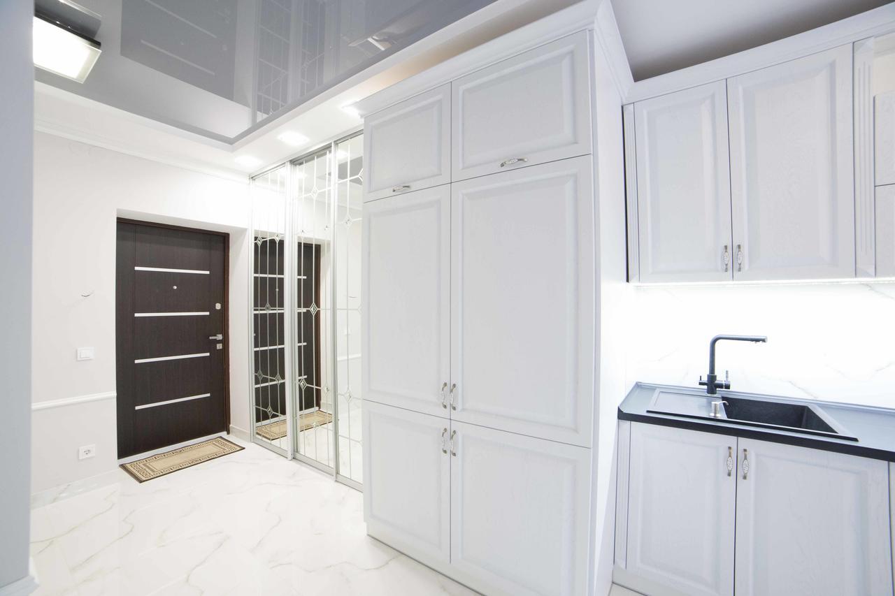 Leogrand Apartments On Kulisha 36 ลวีฟ ภายนอก รูปภาพ